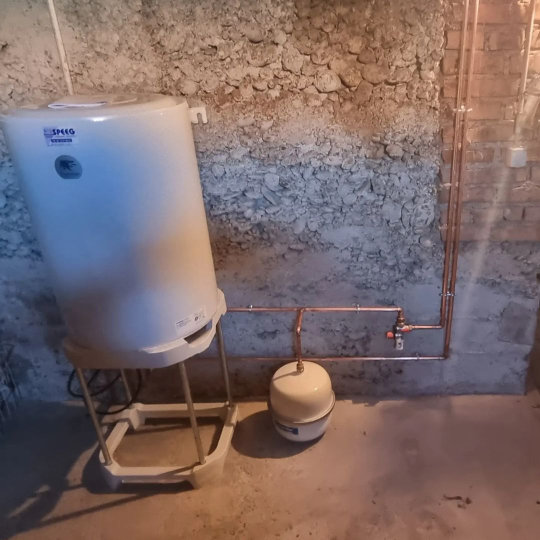 installation d'un chauffe eau par Speeg Pascal
